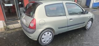 Renault Clio 2003