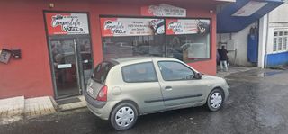 Renault Clio 2003