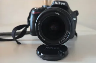 Cámara Nikon D5200 + Accesorios