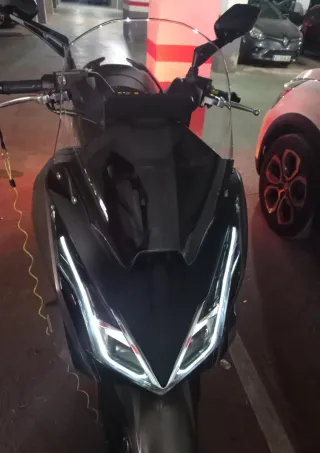 Kymco Superdink GT 125cc - ¡Solo 1000km!