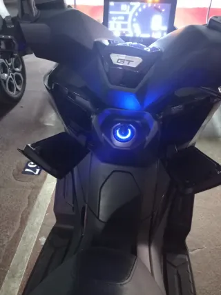 Kymco Superdink GT 125cc - ¡Solo 1000km!
