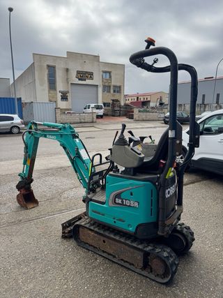 Mini excavadora Kobelco SK10SR-2