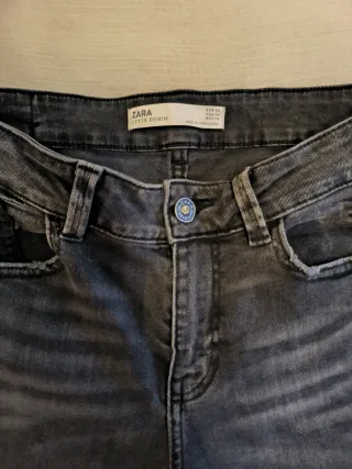 Pantalón pitillo Zara negro mujer Talla 36