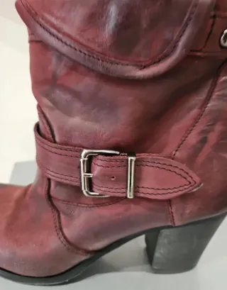 Stivaletti donna bordeaux n.39