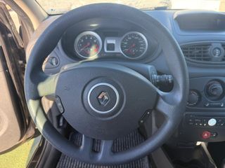 Renault Clio 2010