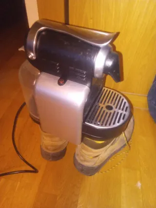 Cafetera Nespresso 15€