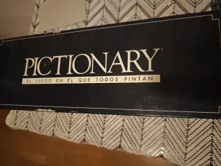 Juego Pictionary El Juego En El Que Todos Pintan