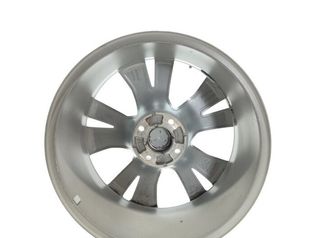 2316563 96783982zv llanta peugeot 2008 (--.2013->)