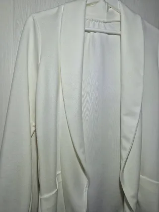 Blazer blanco talla M