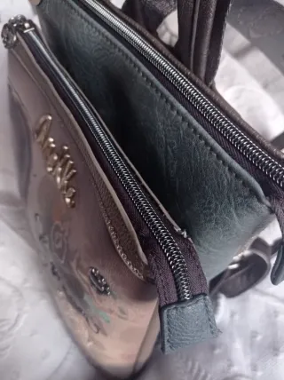 Bolso mochila Aneke beige y verde