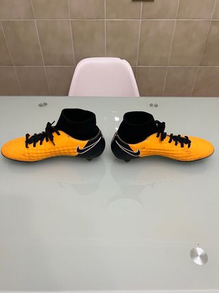 Botas de fútbol Nike Naranja
