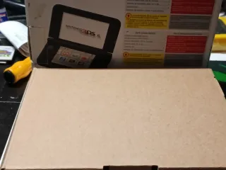 Caja Original Nintendo 3DS