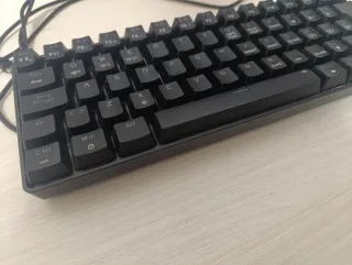 Teclado 60% Mecánico Switches Rojos PS4/PS5