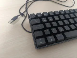 Teclado 60% Mecánico Switches Rojos PS4/PS5