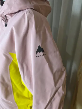 Chaqueta de esquí Burton rosa y amarilla