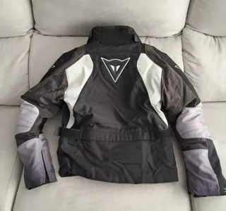 Chaqueta Dainese Gore-Tex Negra/Gris