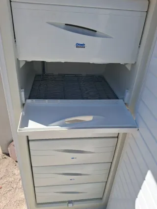 Congelador vertical Hoover