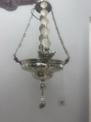 Lámpara colgante de metal y cristal