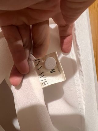 Blusa blanca Bimani Talla M no arruga nueva