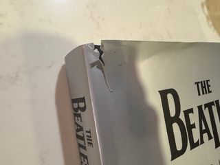 Libro Antología de The Beatles.