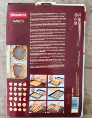 Set 24 Stampini Taglia Biscotti Formine Mai usato