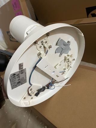 Lámpara de techo blanca