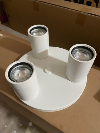 Lámpara de techo blanca