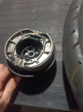 Llanta Derbi Variant