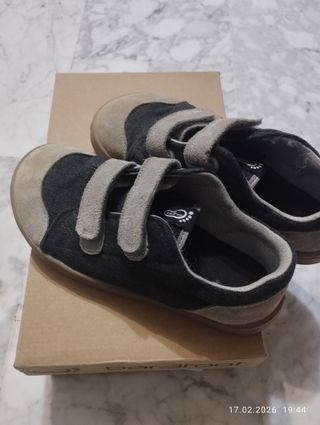 Zapatillas Bar3Foot niño beige/negro