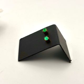 Pendientes Oro 18kt con gema verde