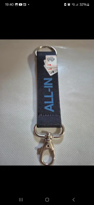 Portachiavi con moschettone e design poker