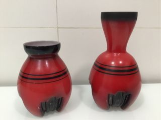 Juego de 2 jarrones de cristal rojo y negro