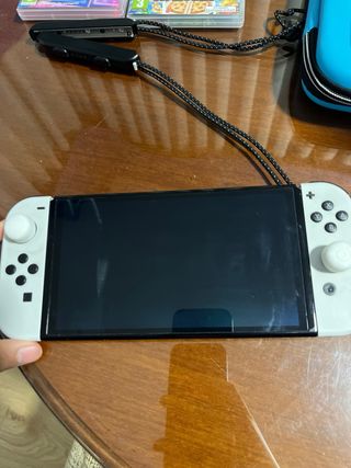 Nintendo Switch Blanca + Juegos