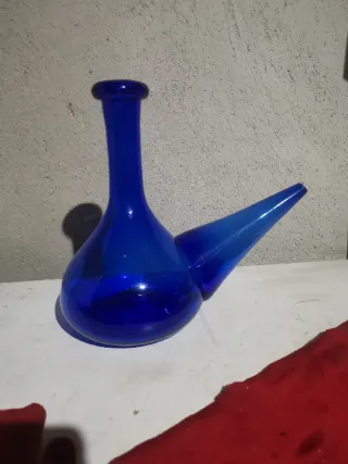 Porrón soplato antiguo azul