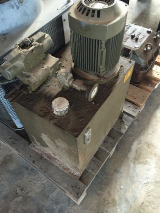 Grupo Hidráulico 5.5CV 100K