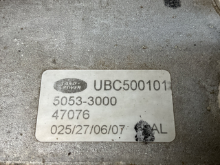 Radiador caja cambios Land Rover UBC500101