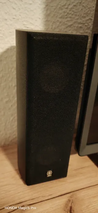 Amplificador 5.1 Yamaha RX-V365 Negro y altavoces