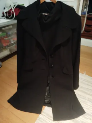 Americana larga negra gordita