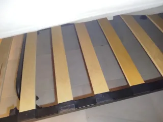 Sofá Cama Teal con Cojín Multicolor