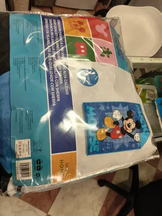 Edredón Disney Mickey Mouse Sherpa 160x250cm