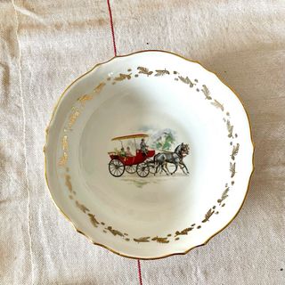 Ensaladera porcelana francesa filo dorado carruaj