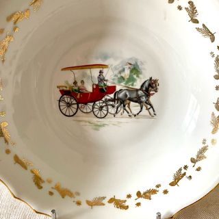 Ensaladera porcelana francesa filo dorado carruaj