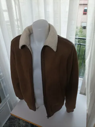 Lote de chaquetas talla M (Levis, Zara, etc.).