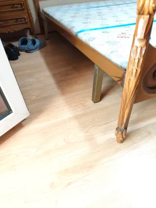 Cama tapiflex con colchón y patas reforzadas