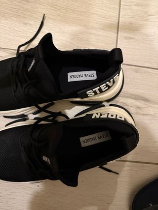 Botines Steve Madden Negros y Blancos