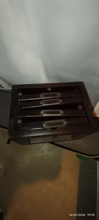 Portafotos de madera con marco