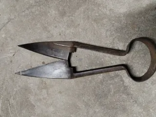 Forbici antiche in metallo