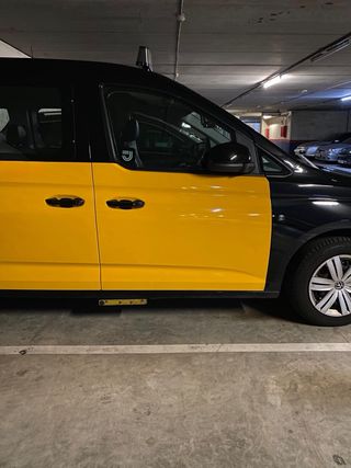 Licencia de Taxi Barcelona PMR