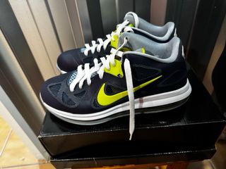 Zapatillas Nike Negras y Amarillas