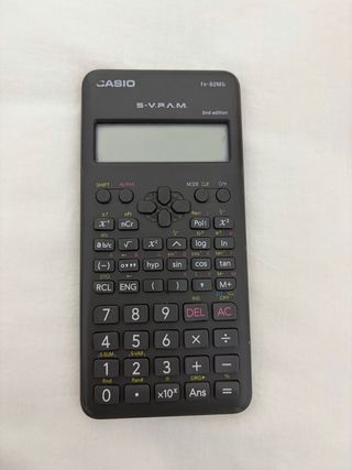 Calculadora Casio fx-82MS